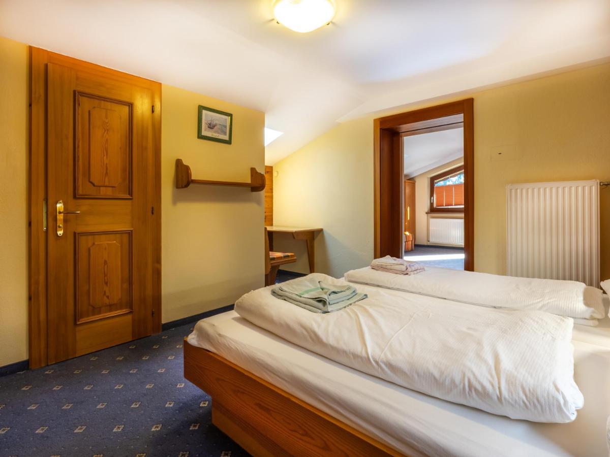 Regina'S Apart Apartment Solden Bagian luar foto